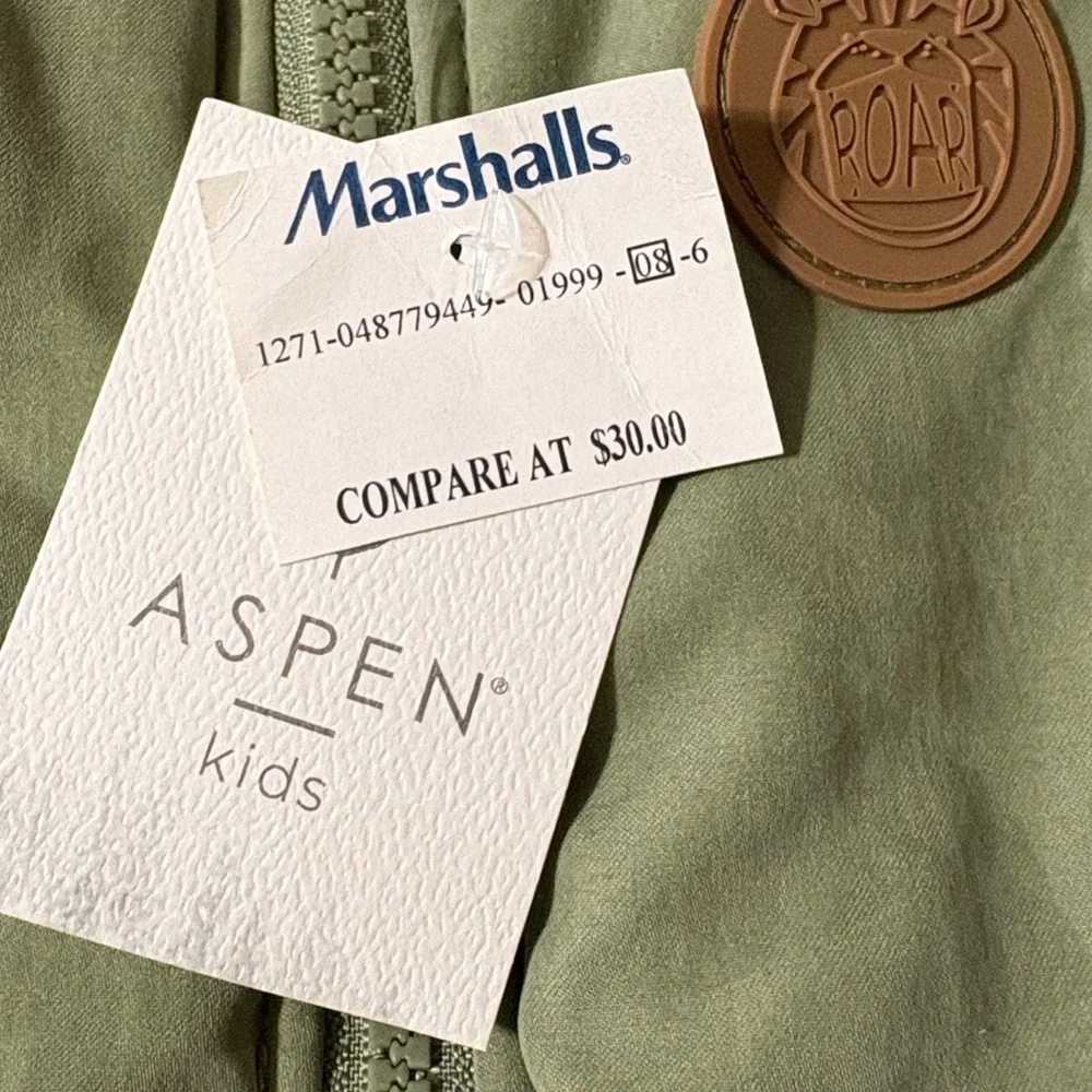 Aspen Kids Boys 18 Month‎ bomber jacket Olive green zip closure Lion patch NWT